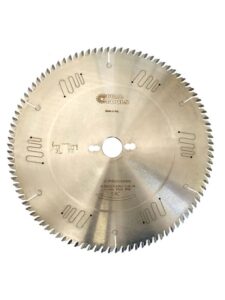 LCU11 LU3D 0600 Saw blade for bilaminated panels